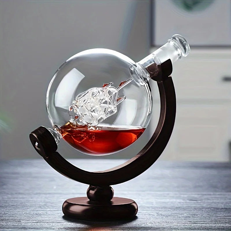 Globo decanter de Vidro com Suporte de Madeira e 2 Copos CasaMorale
